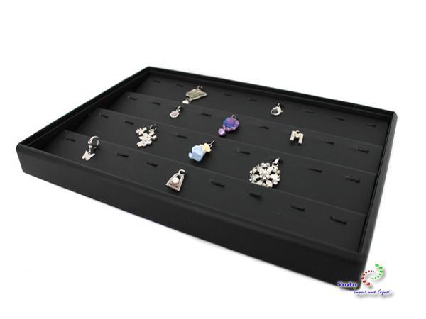 Vorlagebrett Schmuckkasten Schmucklade Schmuckdisplay Schaukasten mit 36 Haken schräg  kompl. Kunstleder schwarz